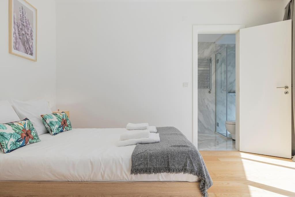 Campolide Lovely 2 Bedroom By Innkeeper Lisboa Екстериор снимка